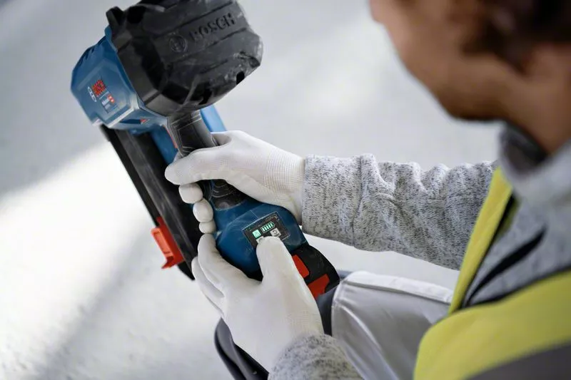 Bosch Akku-Betonnagler GNB 18V-38 PROFESSIONAL